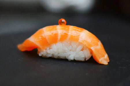 Суши Лосось