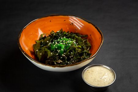 Чукка с ореховым соусом