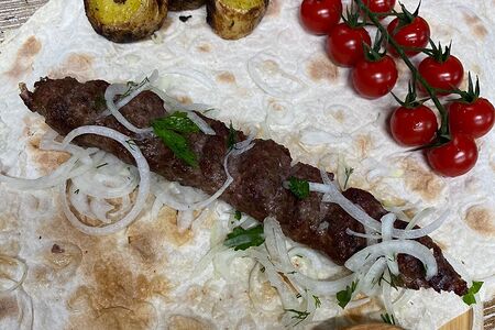 Люля-кебаб в лаваше