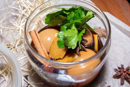 Яйца в маринаде