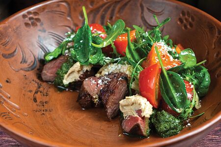 Стейк-салат с мраморной говядиной