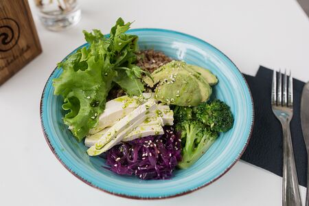 Боул с гречкой