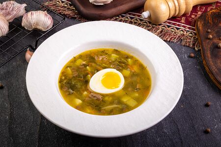 Суп из бутня с телятиной и чечевицей