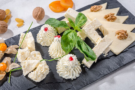 Сырная тарелка