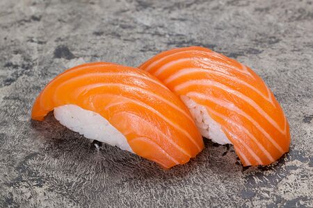 Нигири Свежий лосось