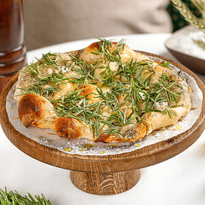 Пиццачча с солью и розмарином