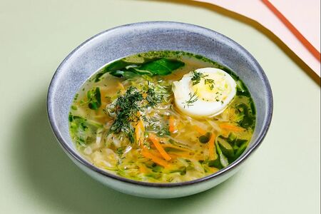 Овощные щи с яйцом