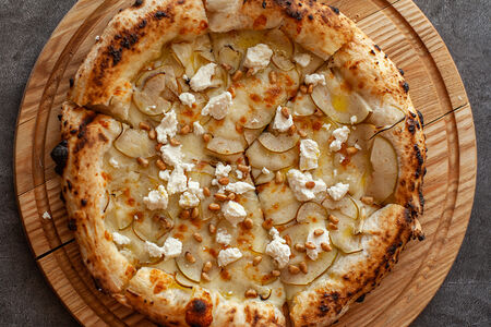 Пицца с грушей