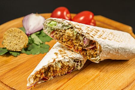 Шаурма с фалафелем