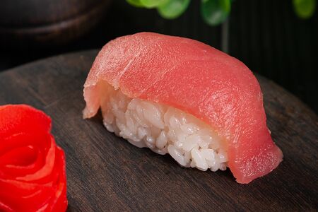 Суши Магуро