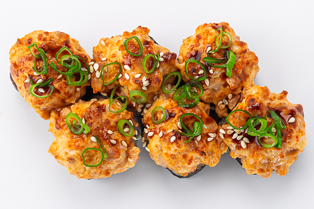 Запеченный ролл с крабом и кукурузой