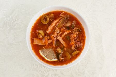 Солянка домашняя мясная сборная