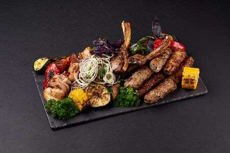 Ассорти из шашлыков Мтабари