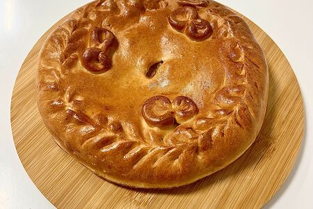 Пирог дрожжевой с капустой и мясом