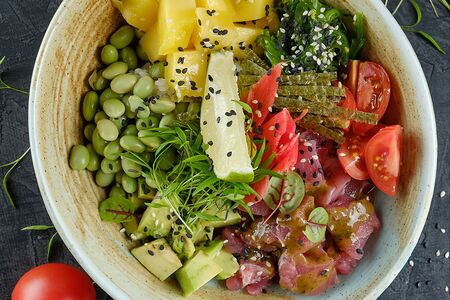 Поке с тунцом