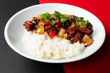 Говядина с баклажанами