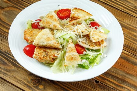 Цезарь с курицей