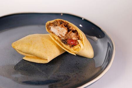 Буррито с курицей и грибами