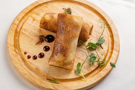 Блинчики с капустой и яйцом