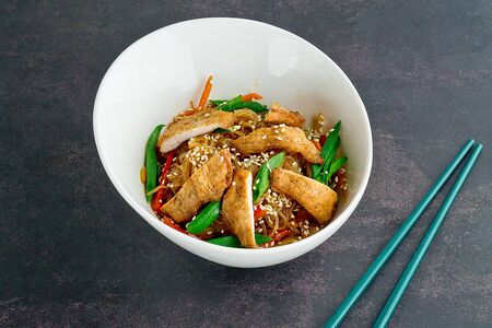 Фунчоза с курицей