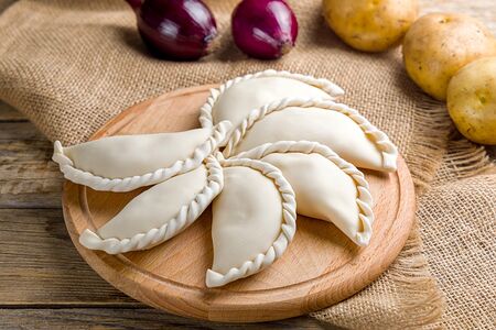 Вареники с картошкой и луком