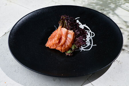 Сашими с лососем