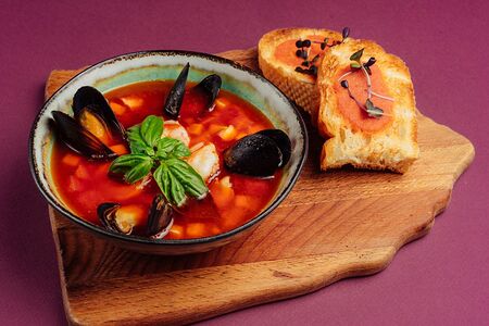 Марсельский рыбный суп