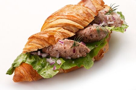 Форшмак в круассане