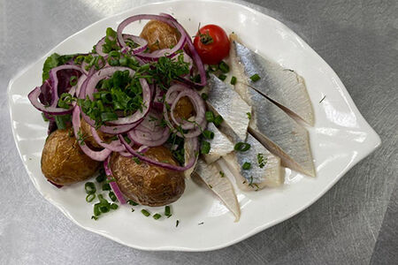 Селедочка с картофелем