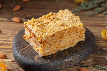 Сметанник без глютена и сахара