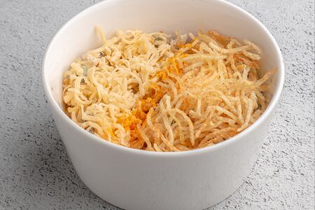 Салат с картофелем пай