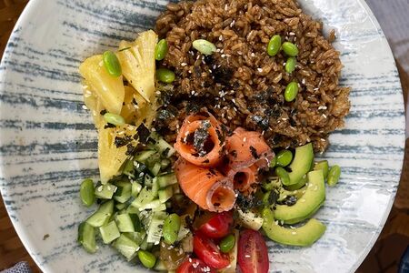 Боул с лососем