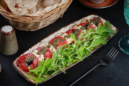 Салат Капрезе