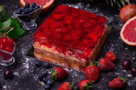 Торт Фруктовая полоска S