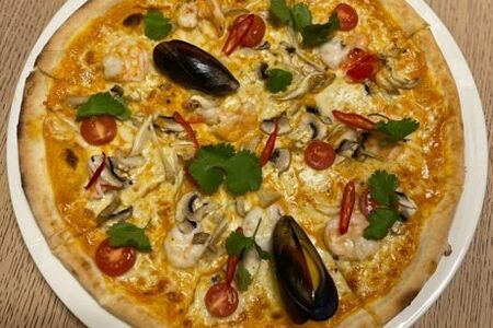 Пицца том ям