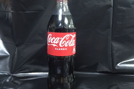 Кока-Кола большая