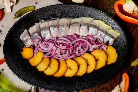 Селёдочка с картофелем