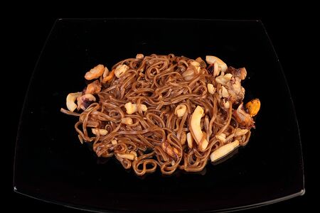 Соба с морепродуктами классическая