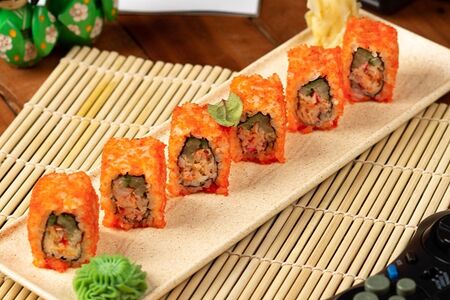 Калифорния с крабом