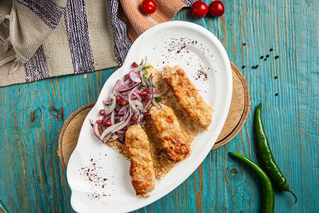 Люля-кебаб из курицы на углях