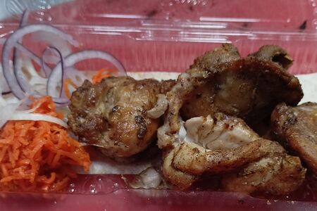 Бедро куриное на углях