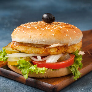 Бургер Миконос с сыром халуми