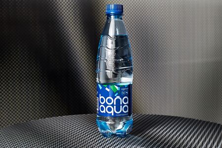 BonaAqua газированная