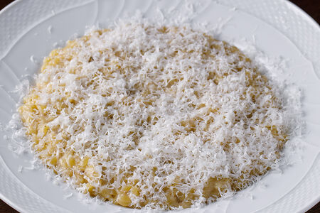 Орзо с пекорино и черным трюфелем