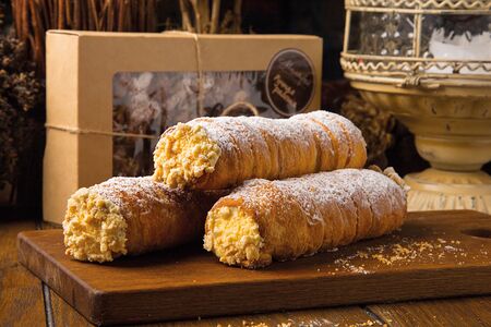 Трубочка с заварным кремом