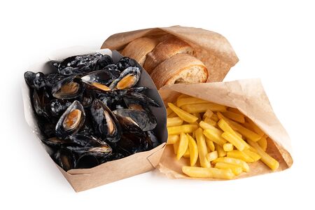 Мидии в сливочно-сырном соусе