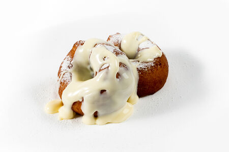 Пончик со сгущенным молоком