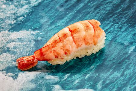 Суши Креветка