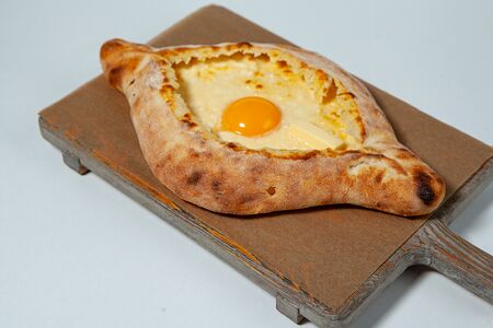 Хачапури по-аджарски