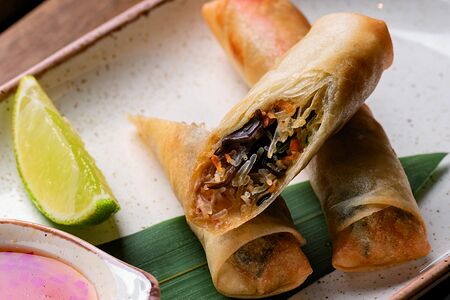 Нэм с морепродуктами Ханой